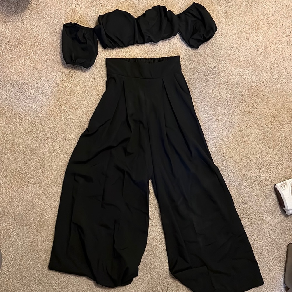 2 piece black pant & crop top set